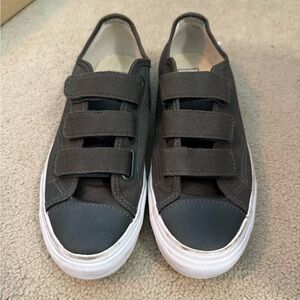 Casual Velcro Sneakers vans
